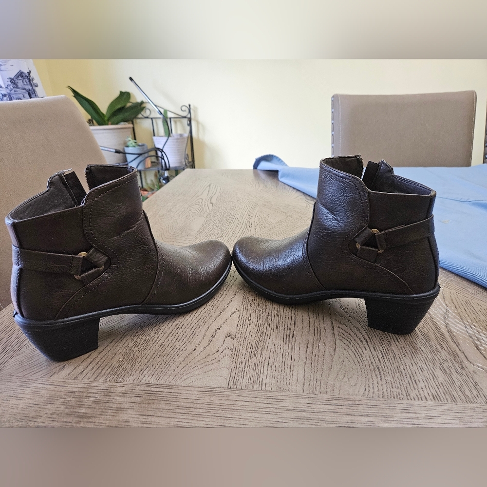 Easy Street Booties - Picture 2 of 4